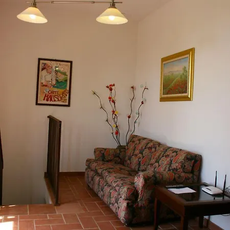 Fratticciola Sleeps 20 Pool Air Con Wifi 别墅 *