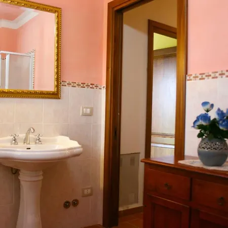 Fratticciola Sleeps 20 Pool Air Con Wifi *